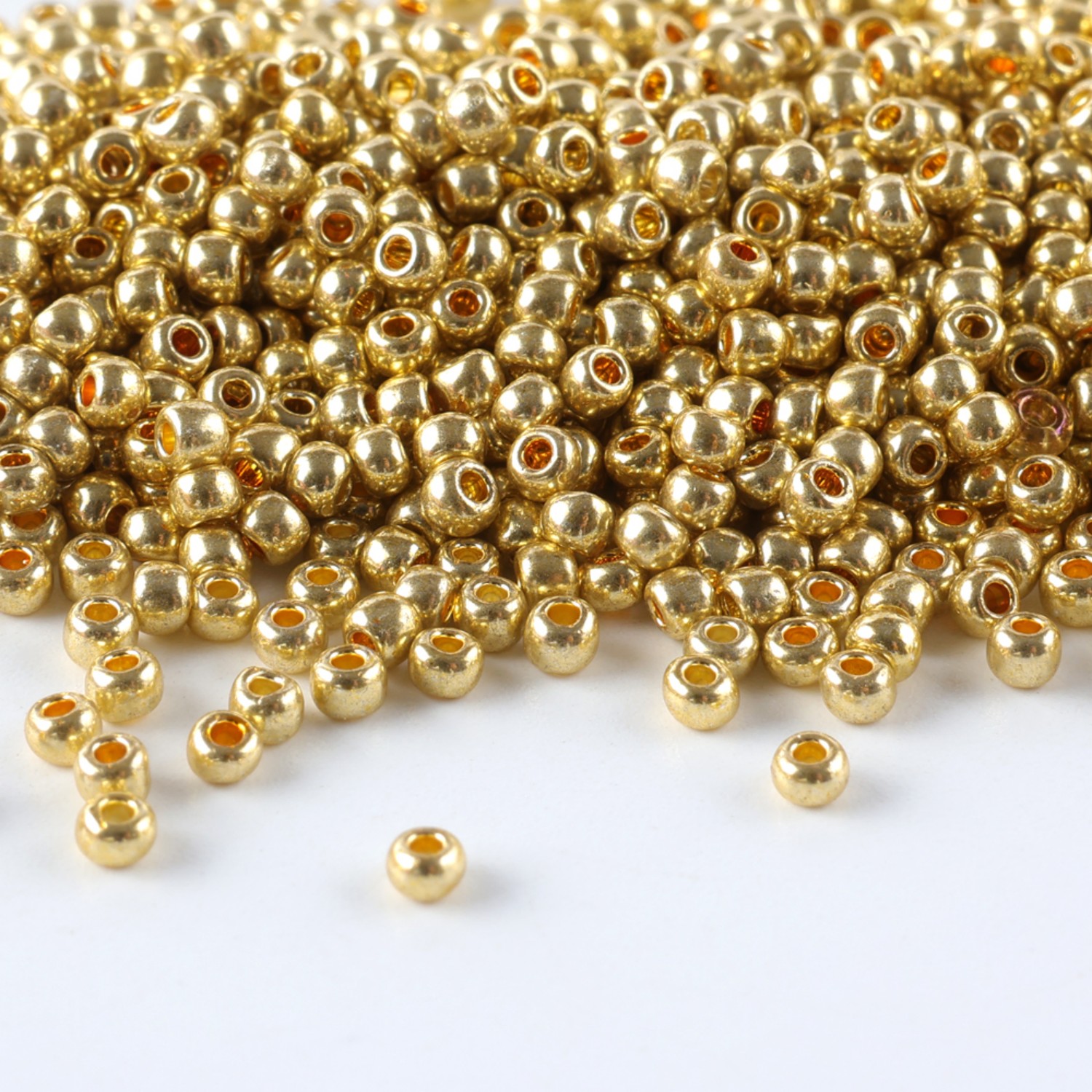 Domestic CJ 11/0 Metallic Roun - огляд і ціна Seed Bead Tube